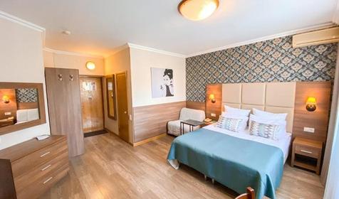 Семейный трехместный трехместный