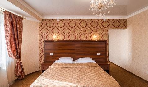 Люкс двухместный двухкомнатный (с балконом)