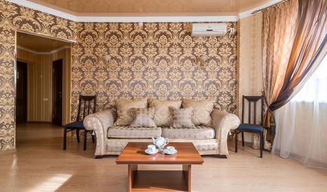 Люкс двухместный двухкомнатный (с балконом)