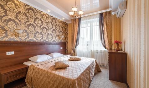 Люкс двухместный двухкомнатный (с балконом)