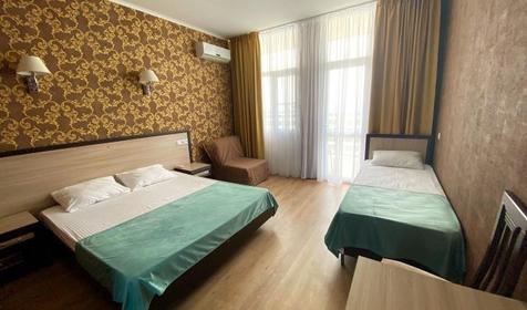 Стандарт трехместный с балконом без балкона