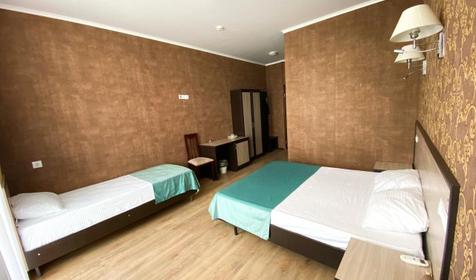 Стандарт трехместный с балконом без балкона