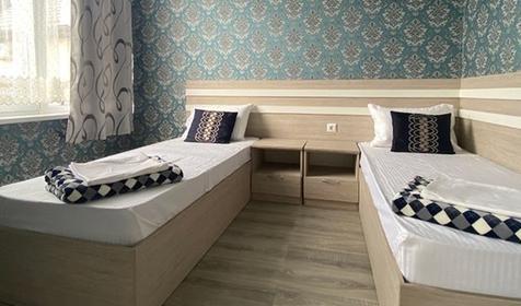 Люкс четырехместный двухкомнатный