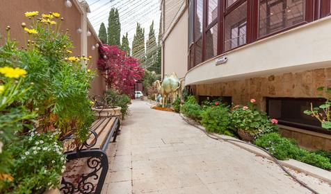 Отель Ellison Dubai. Сочи, Адлер