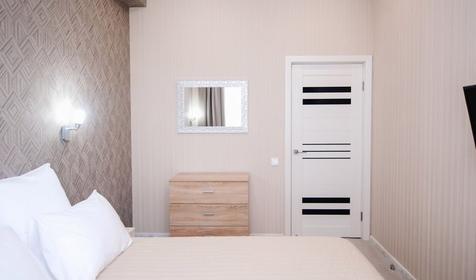 Апартаменты двухместные с 1 спальней (с видом на двор и горы)