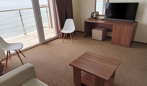 Люкс двухместный двухкомнатный