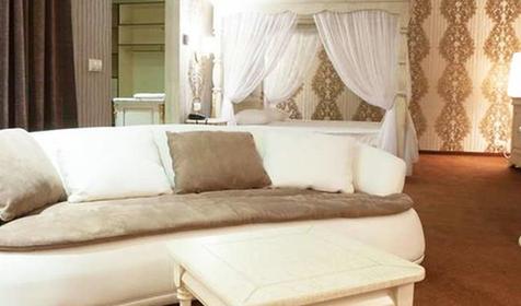 Апартаменты шестиместный VIP