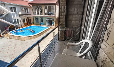 Стандарт улучшенный трехместный