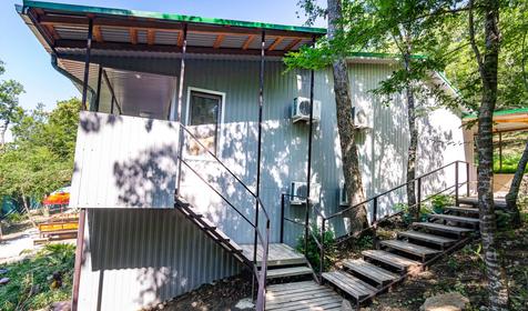 Трехместный полулюкс