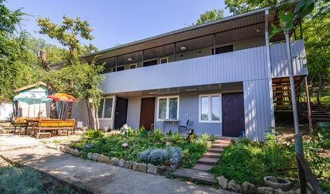 Трехместный полулюкс