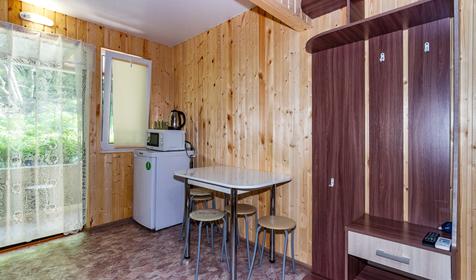 Пятиместный полулюкс