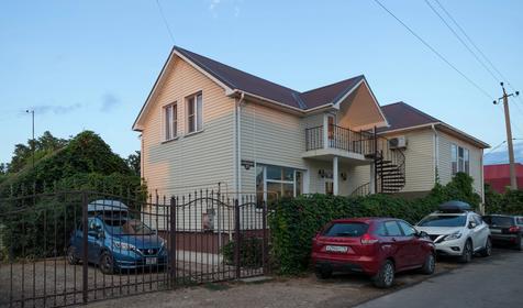 Абсолют на Школьной