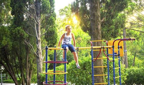 Парк-отель Небуг