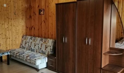 Стандарт трехместный с видом на озеро (25 кв.м)