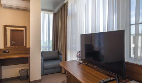 Трехместный улучшенный