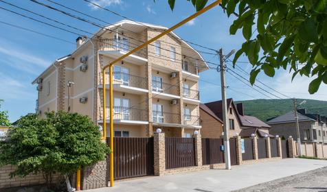 Flores (Флорес)