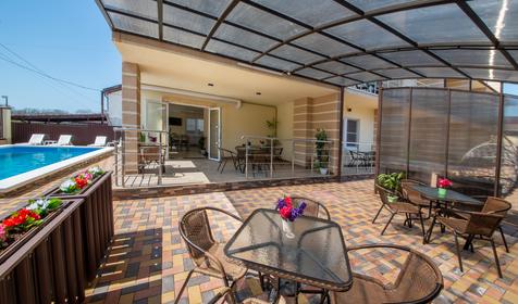 Flores (Флорес)