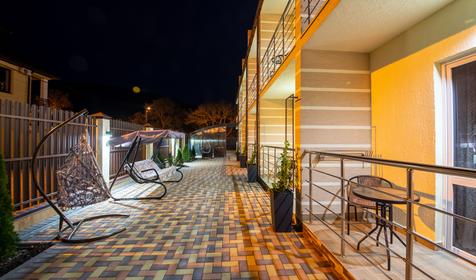 Flores (Флорес)