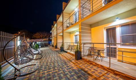 Flores (Флорес)