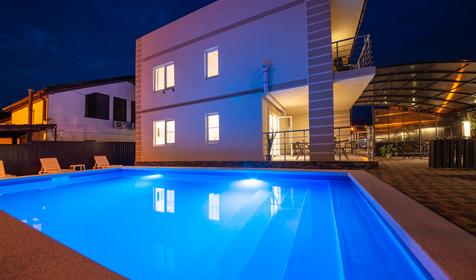 Flores (Флорес)