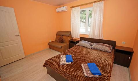 Двухкомнатный с кухней