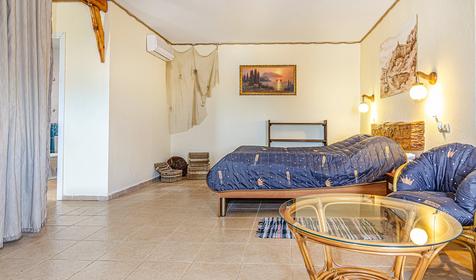 Джуниор Сюит