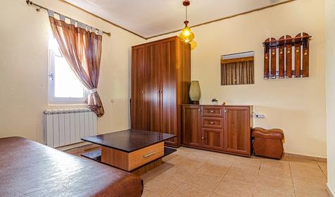 Джуниор Сюит