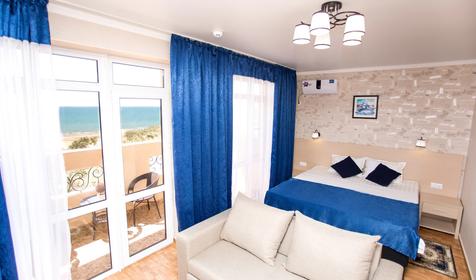 Четырехместный джуниор сьют с видом на море