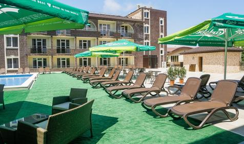 Эмеральдика Family Beach Hotel