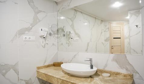 Junior suite executive