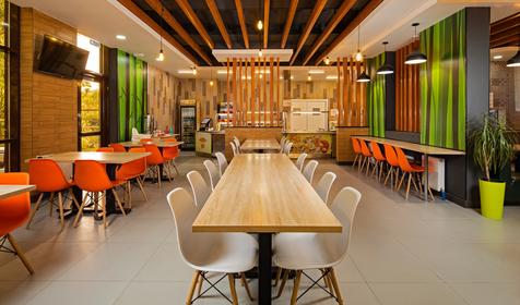 Николаев двор