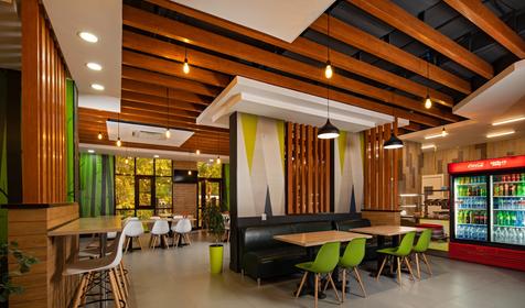 Николаев двор