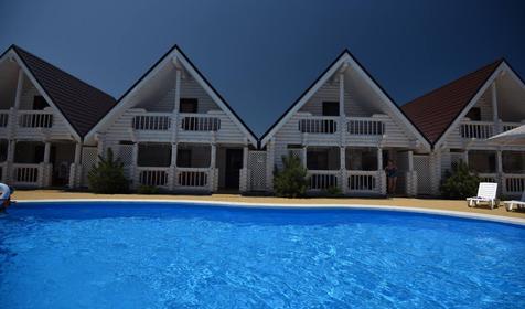 Гостевой комплекс White House (Белый дом), Темрюкский район, Голубицкая