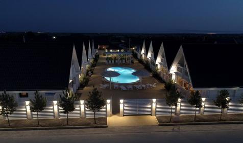 Гостевой комплекс White House (Белый дом), Темрюкский район, Голубицкая