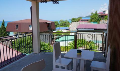 Солнечный берег