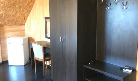 Двухместный стандарт на мансарде с видом на море №12