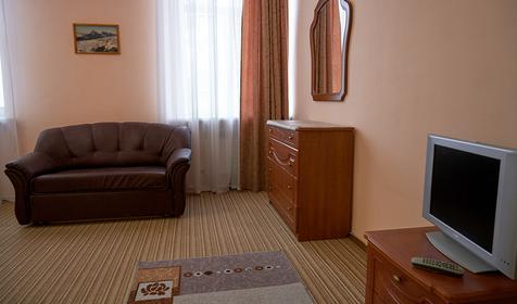 Полулюкс. Графство Хаджох