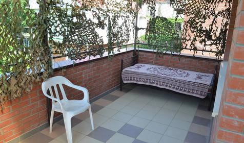 Улучшенный трехместный с большой лоджией