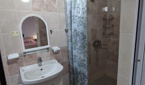 Двухместный с двуспальной кроватью