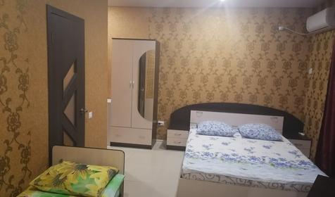 Улучшенный трёхместный с большим балконом