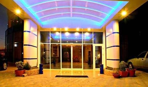 Отель Кристалл Де Люкс. Лермонтово