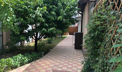 Свой дворик, Северная сторона