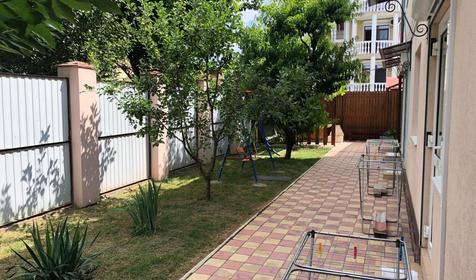 Свой дворик, Северная сторона