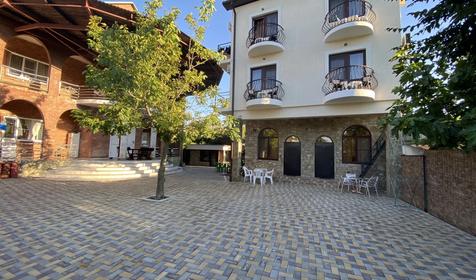 Вилла Вишневая