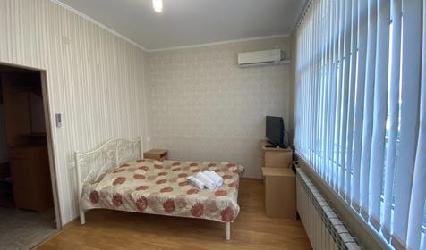 Двухместная студия с индивидуальной кухней с балконом