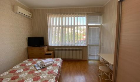 Двухместная студия с индивидуальной кухней с балконом