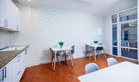 Николаев двор