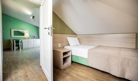 Четырехместный двухкомнатный семейный