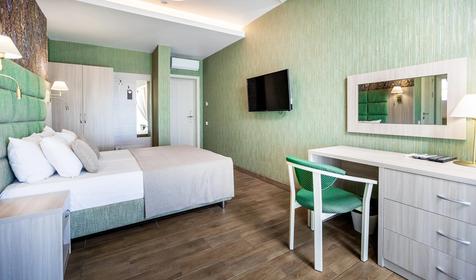 Четырехместный двухкомнатный семейный