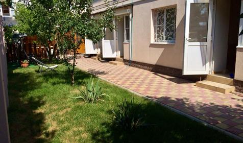 Свой дворик, Северная сторона